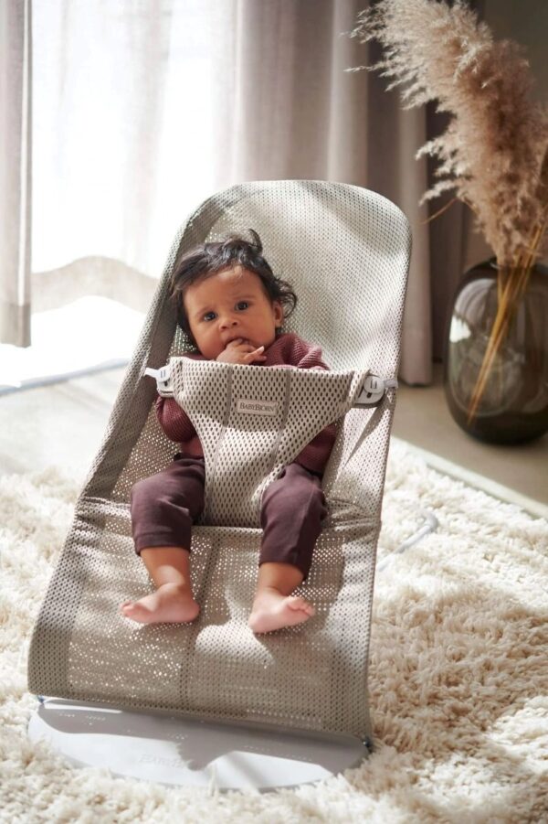 Babybjörn Bouncer Bliss lamamistool, Grey Beige Mesh - Image 2