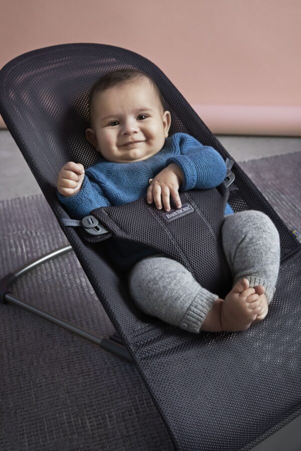 Babybjörn Bouncer Bliss lamamistool, Anthracite Mesh - Image 3