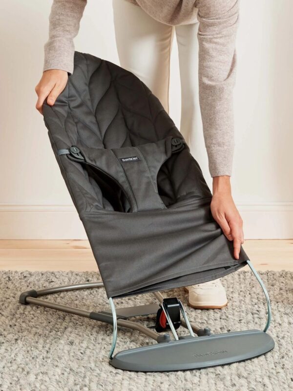 Babybjörn Bouncer Bliss lamamistool Woven Petal, Anthracite — изображение 5