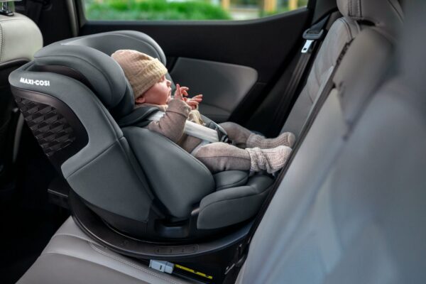 Maxi-Cosi Emerald 360 S turvatool 0-36kg, Tonal Graphite - Image 13