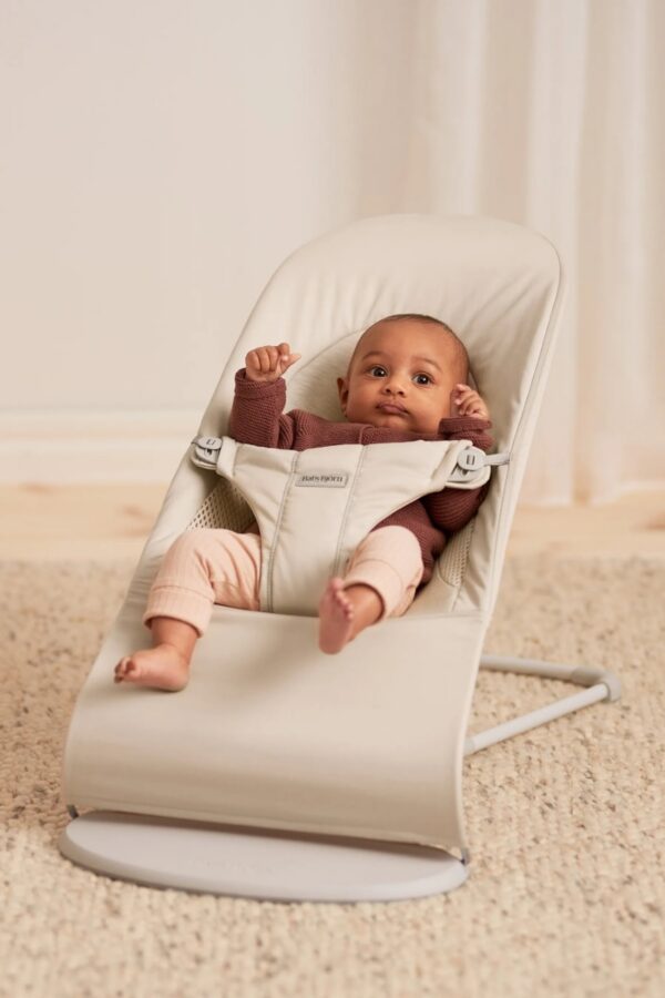 Babybjörn Balance Soft lamamistool, Light Beige Woven-Jersey, Tri-Fabric - Image 2