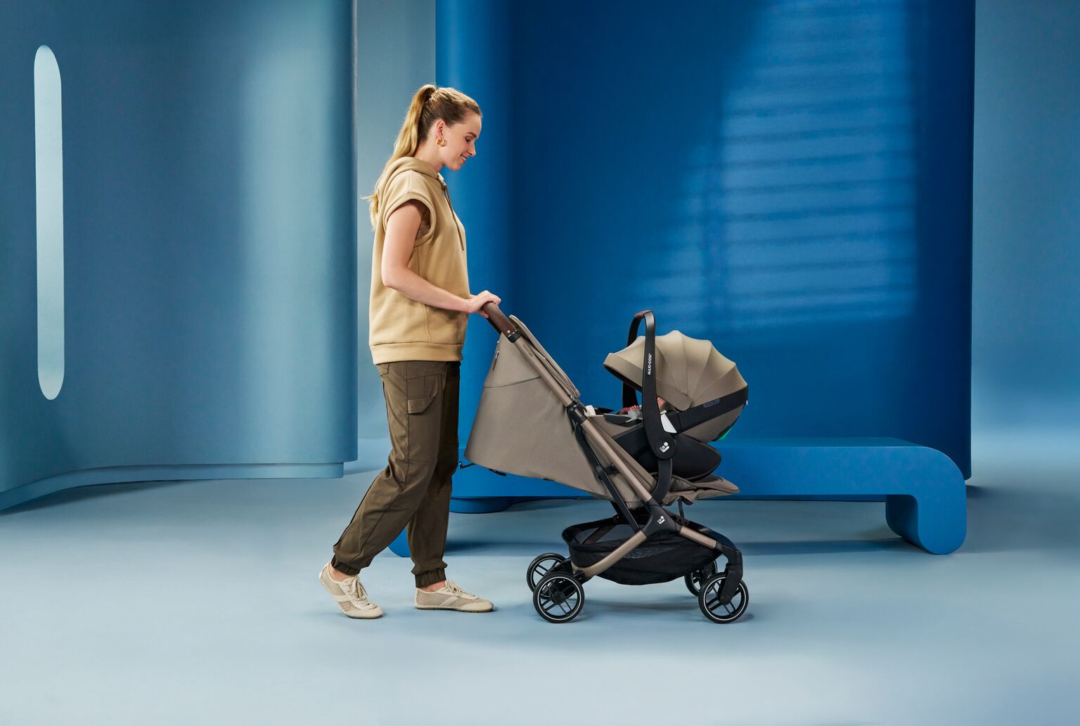 Maxi-Cosi Oxford Cabin jalutuskäru, Oak Truffle — изображение 10